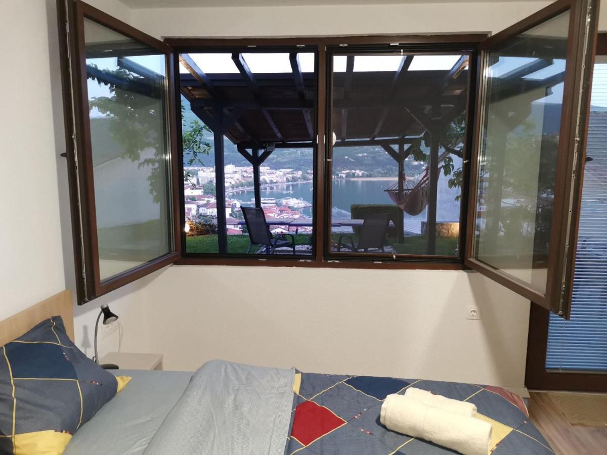 אוהריד Snegar Apartments מראה חיצוני תמונה